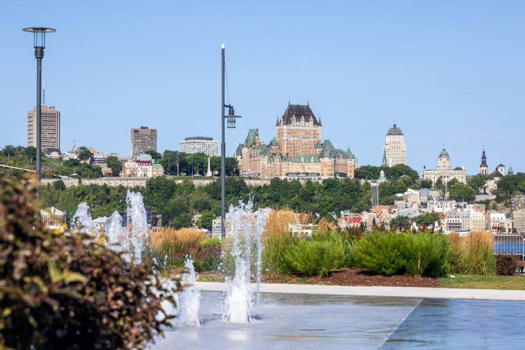 Le Château Frontenac: Histoire, Mystères et Activités Incontournables